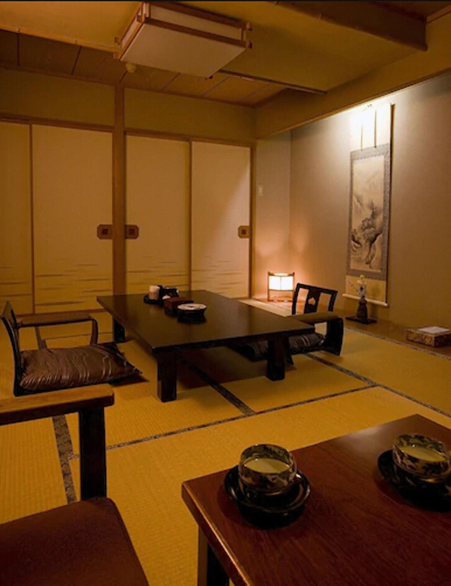 Oyado Kiyomizuya Hotel Noboribetsu Buitenkant foto
