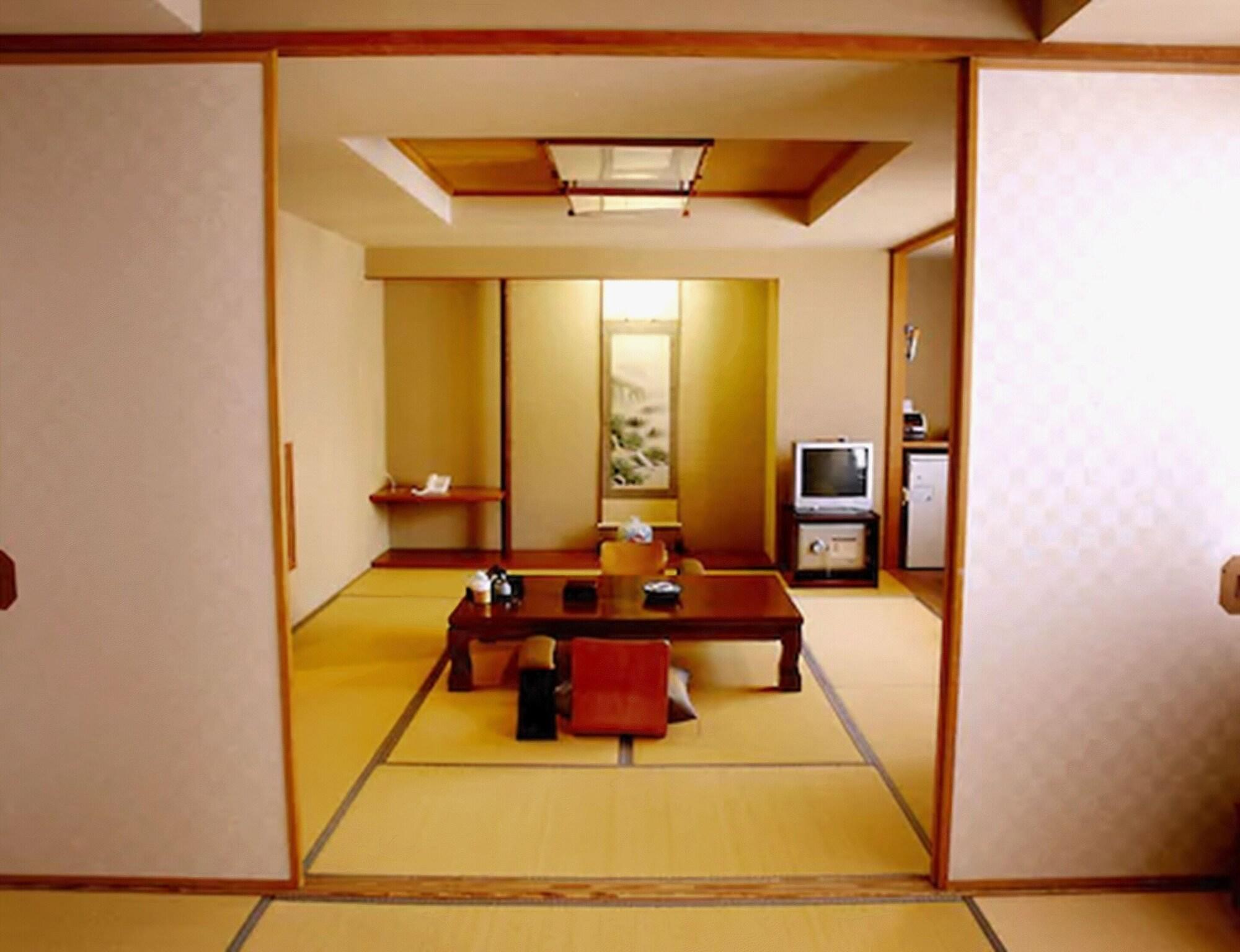 Oyado Kiyomizuya Hotel Noboribetsu Buitenkant foto