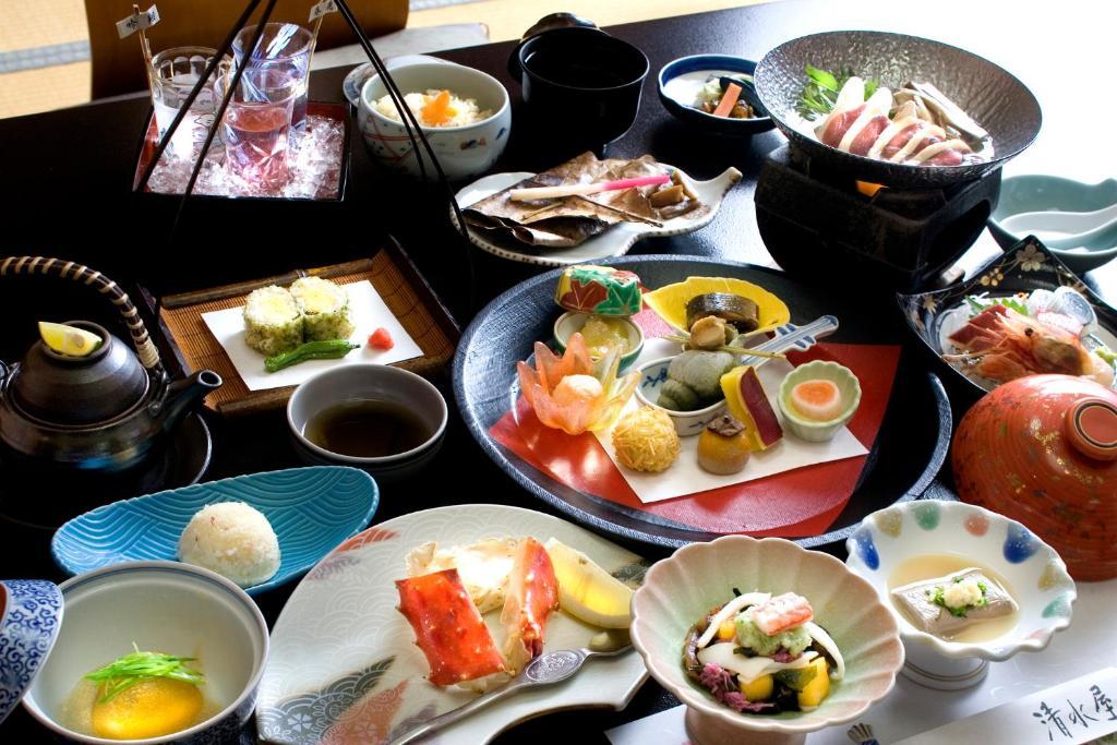 Oyado Kiyomizuya Hotel Noboribetsu Buitenkant foto